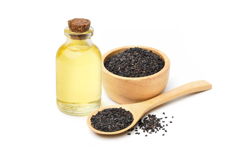 The Health Benefits of Hemp and Black Seed Oil, But Watch Out for the ...
